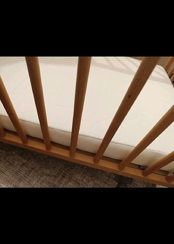 Bej Ahşap Bebek Beşiği - Görsel 4