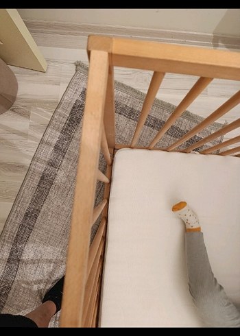 Bej Ahşap Bebek Beşiği - Görsel 3