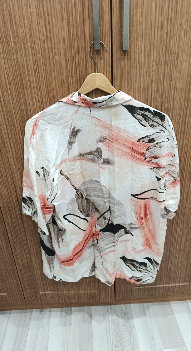 Düğmeli Kısa Kollu erkek Gömlek - Görsel 3