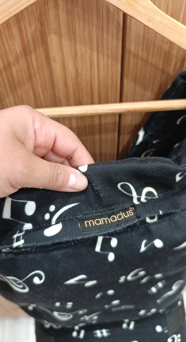 Siyah Müzik Desenli Bebek Taşıyıcı - Görsel 2