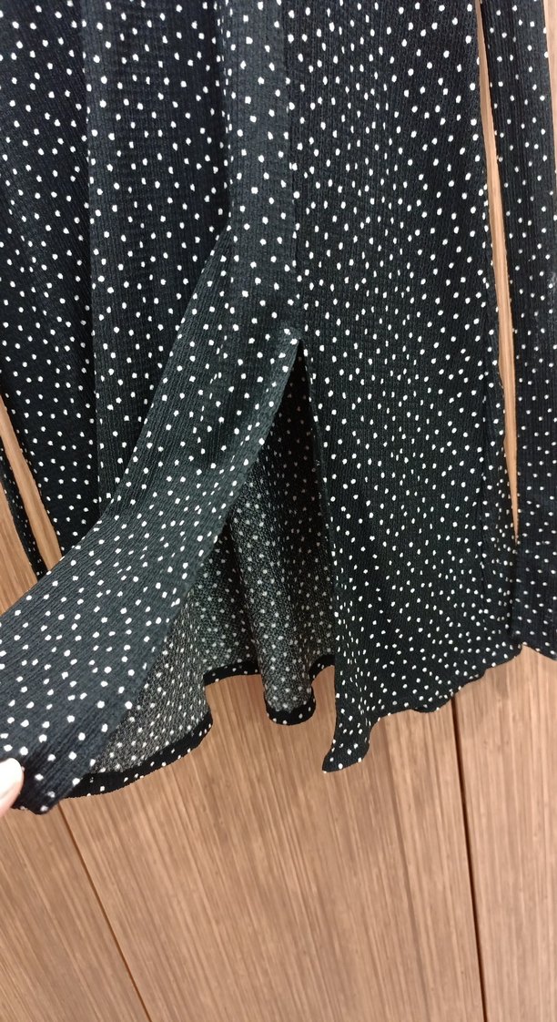 fakir Kollu Siyah Puantiyeli Elbise - Görsel 2