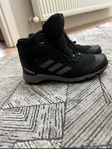Adidas terrex bot