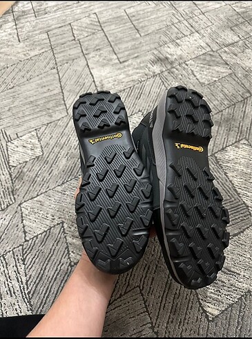 38 Beden siyah Renk Adidas terrex bot