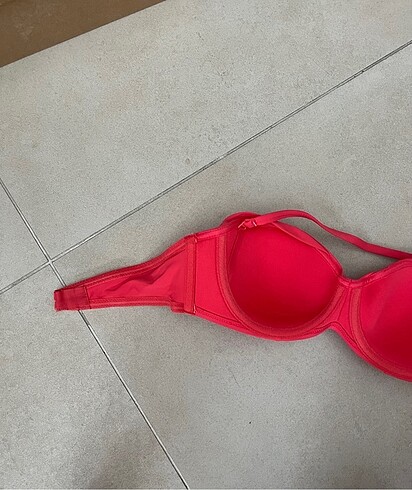 s Beden Oysho Bikini Üstü