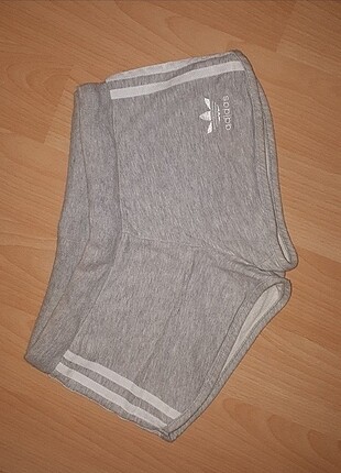 Adidas Spor şort