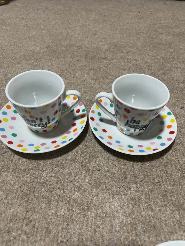 Renkli Noktalı İki Fincan ve Tabak Seti - Görsel 2