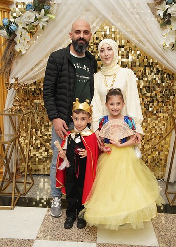 Kral tacı Kırmızı Pelerin - Görsel 3