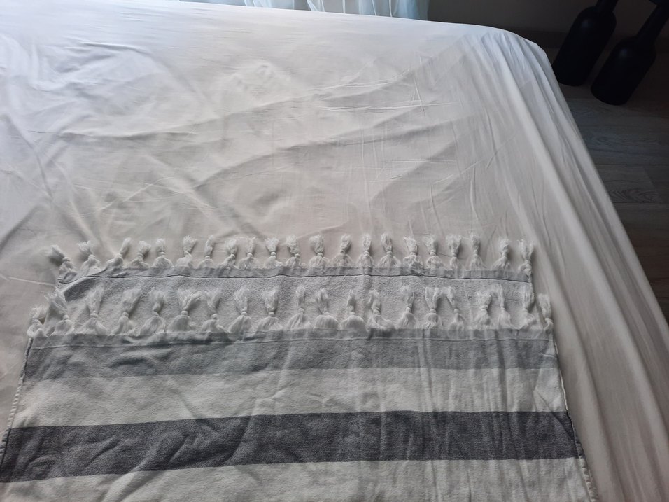 Gri Çizgili Banyo Plaj Havlusu - Görsel 5