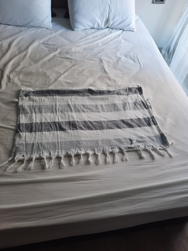 Gri Çizgili Banyo Plaj Havlusu - Görsel 3