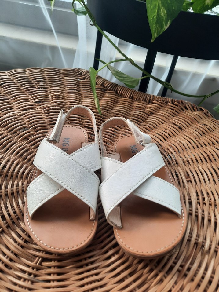 Beyaz Kız Çocuk Deri  Sandalet - Görsel 3
