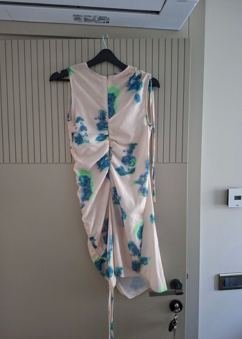 Drapeli Elbise - Görsel 2