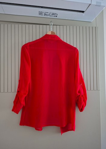 Kadın Kırmızı Düğmeli Uzun Kollu Gömlek - Görsel 3