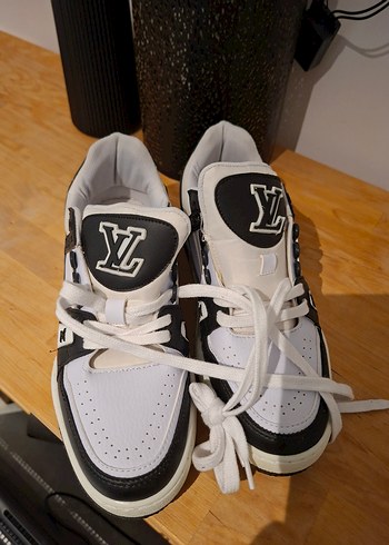 Louis Vuitton  Erkek Beyaz Siyah Spor Ayakkabı - Görsel 6