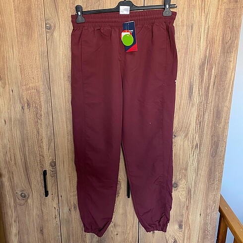 Bordo Eşofman Altı (su geçirmez görünümlü)