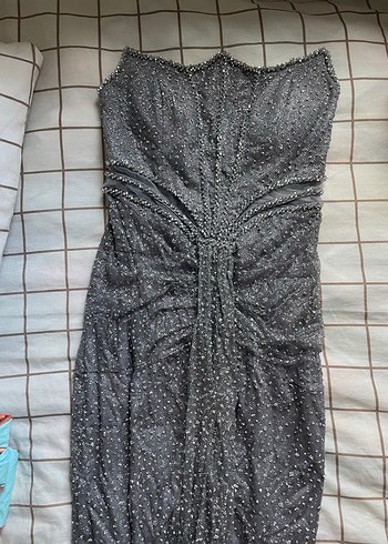 Gri İşlemeli Drapeli Straplez Abiye Elbise - Görsel 2