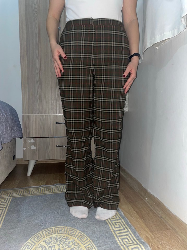 Kadın Regular Fit Ekose Desenli Kumaş Pantolon - Görsel 4