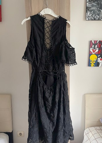 Dantel İşlemeli Siyah Midi V-Yaka Elbise - Görsel 3