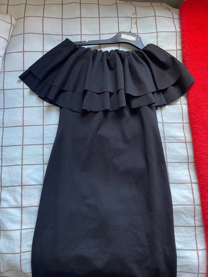 Siyah Straplez Fırfırlı Midi Elbise - Görsel 4