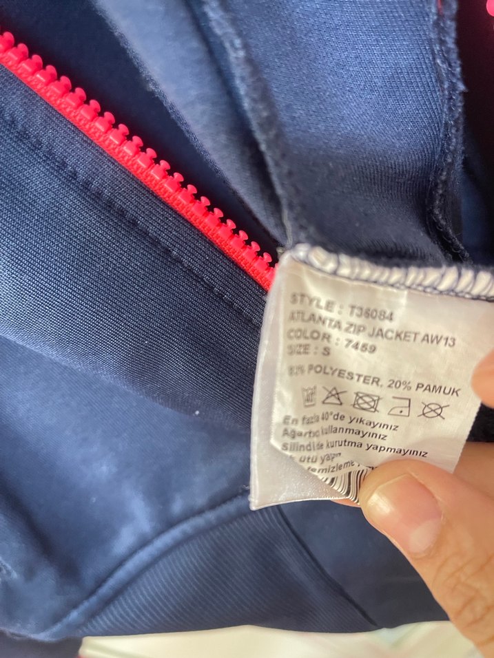 Hummel Kırmızı Detaylı Lacivert Kadın Fermuarlı Ceket - Görsel 4