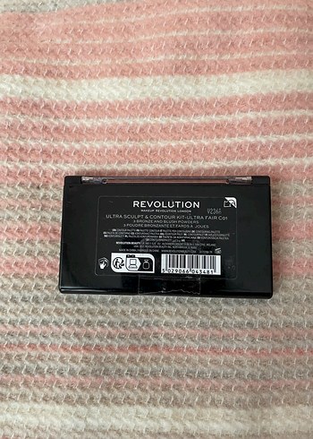 Revolution yüz paleti - Görsel 3