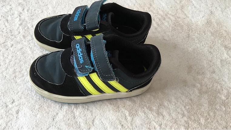 Adidas çocuk ayakkabı