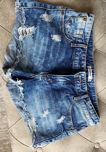 Stradivarius jean şort