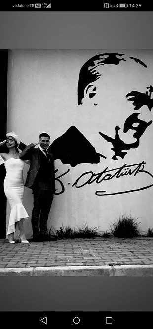 Diğer nikah elbisesi 
