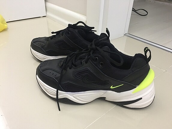 Nike Tekno