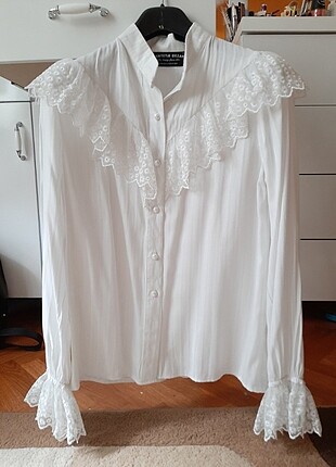 American Vintage Beyaz dantel detaylı gömlek
