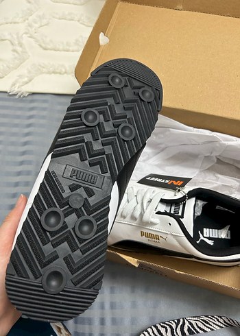 Beyaz Siyah Puma Erkek Spor Ayakkabı - Görsel 3