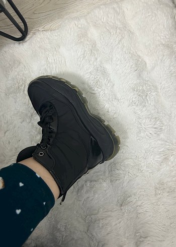 Kadın Siyah Platform Topuklu Lastik Bot - Görsel 2