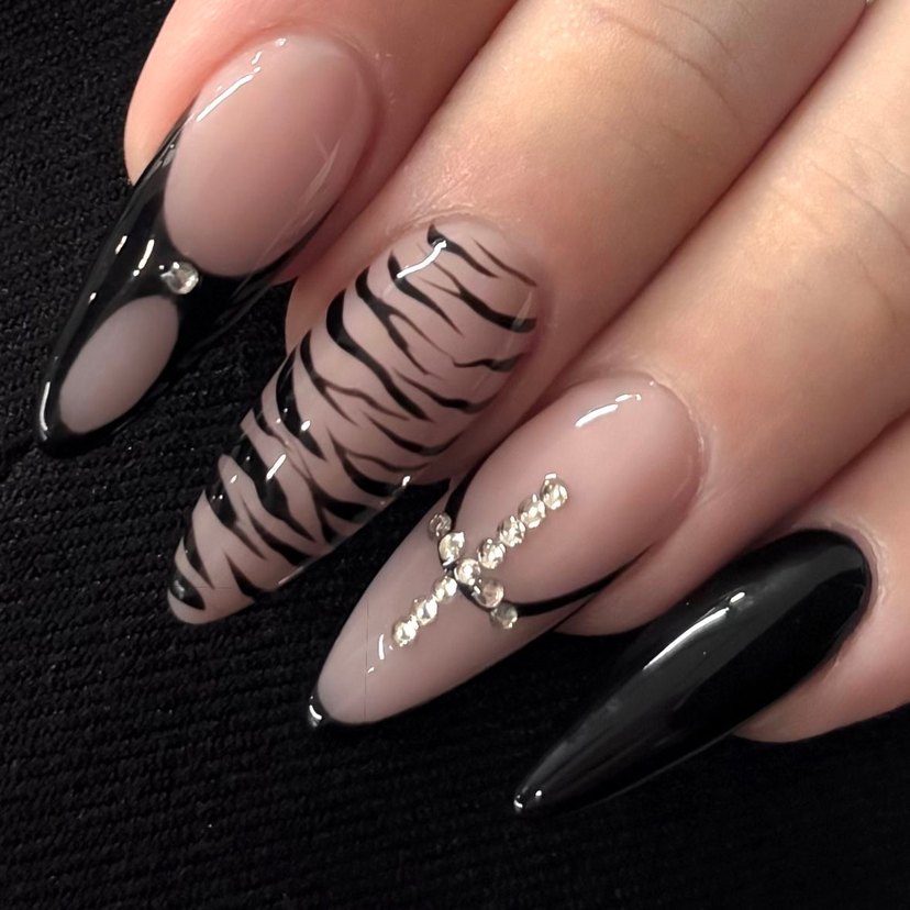 Gel takma tırnak - Görsel 2