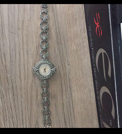 Markazit(kırık pırlanta) taşlı saat