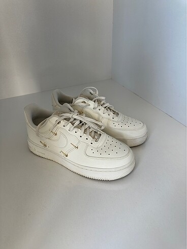 Nike Airforce 1?07 LX