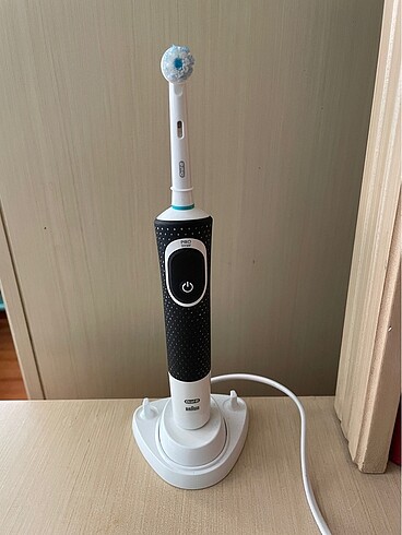 Braun ORAL-B Sarjlı Diş Fırçası