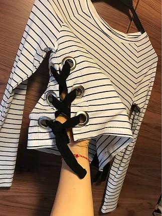 Sezonluk crop bluz