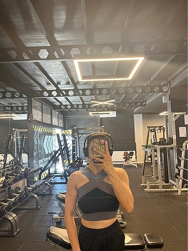 Trendyolmilla spor sütyeni