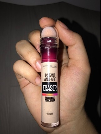 Maybelline concealer 00 ıvory