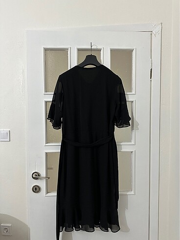 44 Beden Siyah Şifon Elbise - Görsel 4