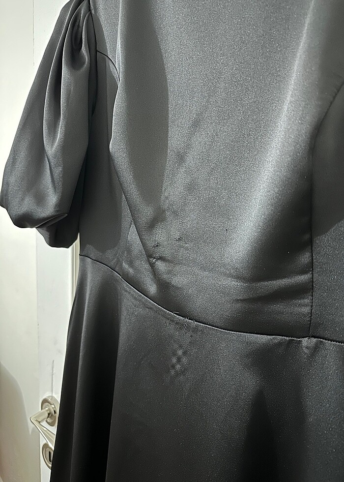 Siyah Balon Kol Elbise - Görsel 4