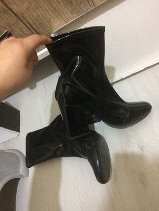 Zara rugan bot
