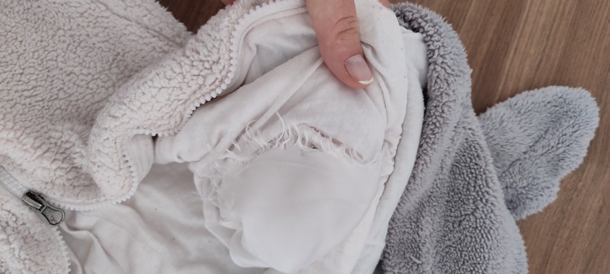 Beyaz Bebek Peluş Tulum - Görsel 3