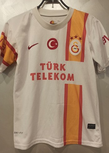 Beyaz Galatasaray Forma