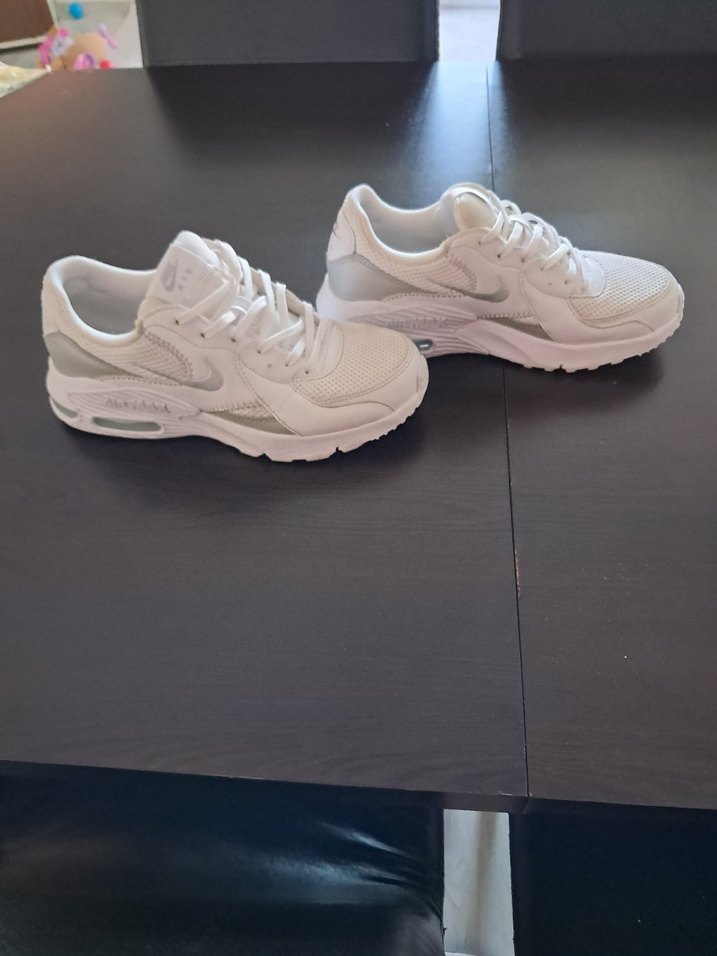 orijinal Beyaz Kadın Spor Ayakkabı Nike - Görsel 2