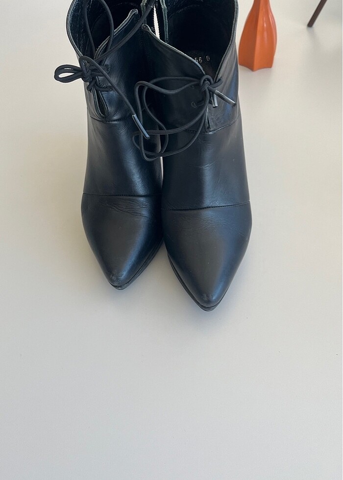 İnce Topuk Ayakkabı - Görsel 2