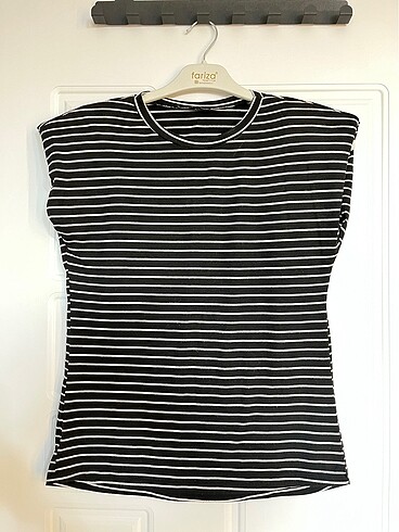 Vatkalı t shirt