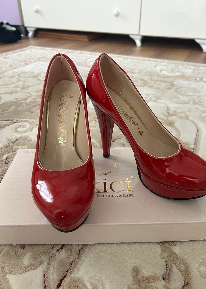 Topuklu ayakkabı - Görsel 3