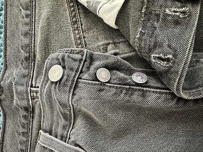 30 Beden gri Renk Levis 501 model pantolon (W/30 H/30)