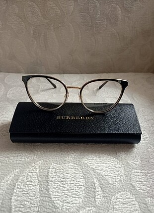 Burberry orjinal ve sıfır çerçeve