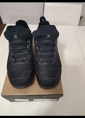 Adidas ayakkabi
